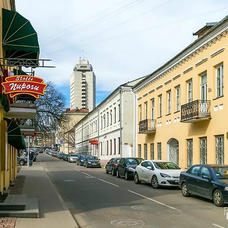 On Rakauskaja Apartment